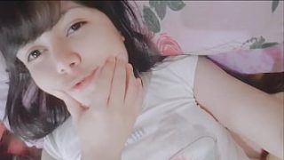 Remaja Perawan Hana Lily Masturbasi Sendiri
