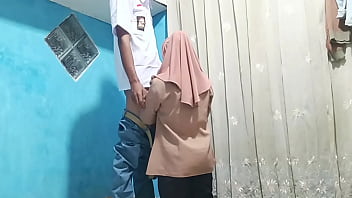Murid Berhubungan Intim Dengan Guru Sepulang Sekolah