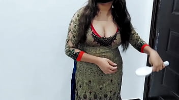 Istri Desa India Disodomi Teman Suami Dengan Audio Hindi Jelas
