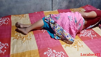 Istri Rumah Tangga India Doggy Style (video Resmi Oleh Localsex31)