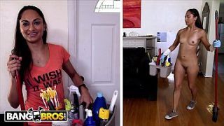Bangbros – Valentina Vixen, Pembantu Latina Langsing, Ngentot Dengan Kliennya