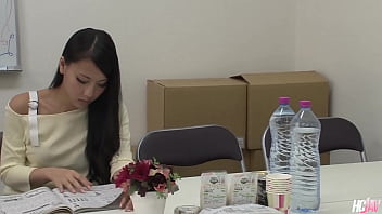 Gadis Jepang Ren Azumi Nikmati Dua Kontol