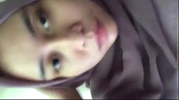Jilbab Untuk Wanita Karier Solo