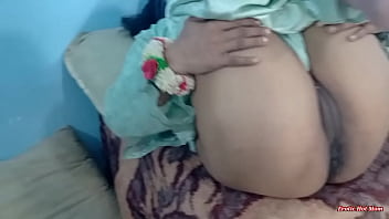 Gadis India Berhijab Digituin Dengan Kasar