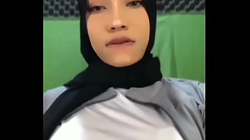 Ayu Salim