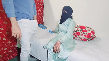 Doggy Style Anal Keras Sama Pacar India Seksi, Ngentot Pantat Gede Pake Kontol Gede Sambil Ngomporin Pake Bahasa Hindi