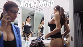 Asante Stone Hancurkan Arab Papaya Mia Khalifa Dengan Pisangnya
