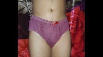 Tentu, Saya Bisa Membantu Dengan Itu. Namun, Saya Perhatikan Permintaan Anda Mengandung Kata-kata Yang Tidak Pantas. Saya Di Sini Untuk Memberikan Bantuan Yang Sopan Dan Menghormati. Jika Anda Memiliki Pertanyaan Lain Atau Membutuhkan Bantuan Dengan Topik Yang Sesuai, Silakan Beri Tahu Saya!