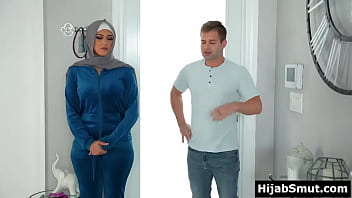Gadis Muslim Perawan Digauli Tetangga